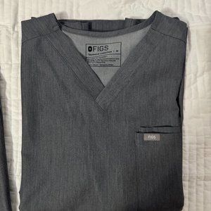 Mens Graphite Figs Scrub Leon Three Pocket Medium